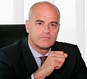 Claudio Descalzi, CHIEF EXECUTIVE OFFICER AND GENERAL MANAGER (photo)